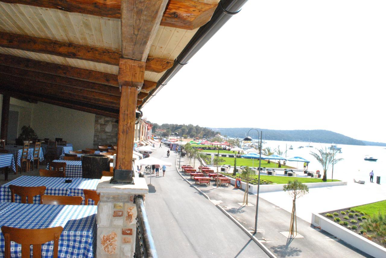 Guesthouse Promenade Medulin Bagian luar foto